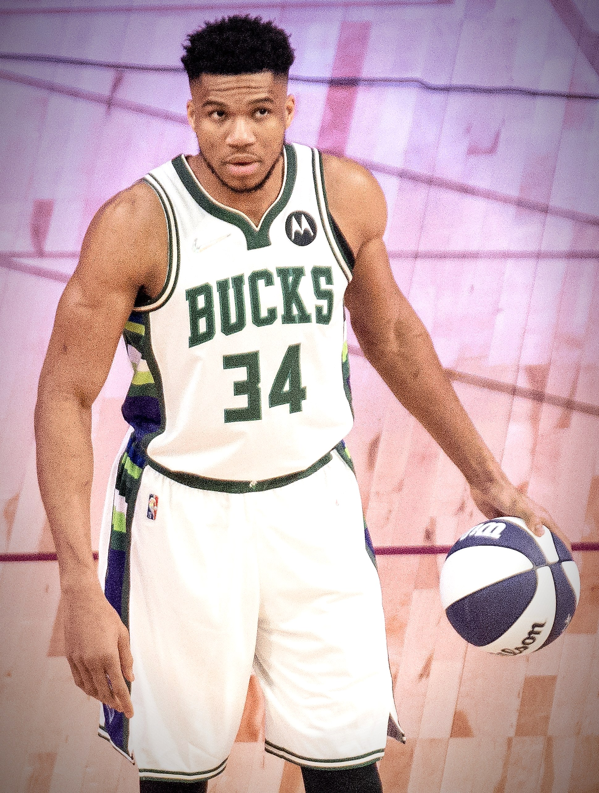 Editorial tile: Giannis Antetokounmpo