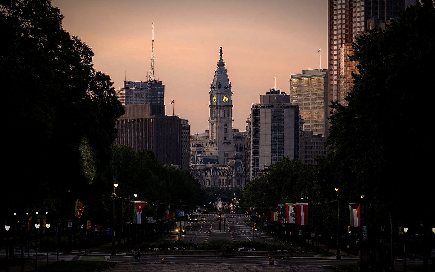 Philadelphia City Hall at twilight seen along the Benjamin Franklin Parkway